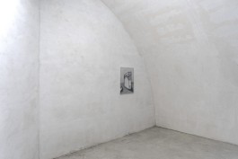 “To Look Back Upon A Stony Grave” 2023 Lack und Acryl auf Leinwand 70 x 50cm René Radomsky